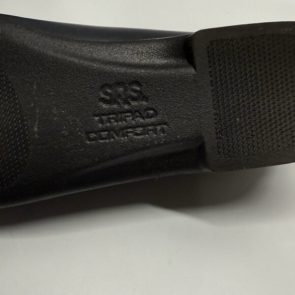 SAS Shoes Slip On Loafer Womans Size 6M Navy Leather Tripad Comfort Foot Bed - Picture 12 of 12